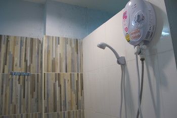 Hotel Capsule Suratthani Сурат-Тхані Екстер'єр фото